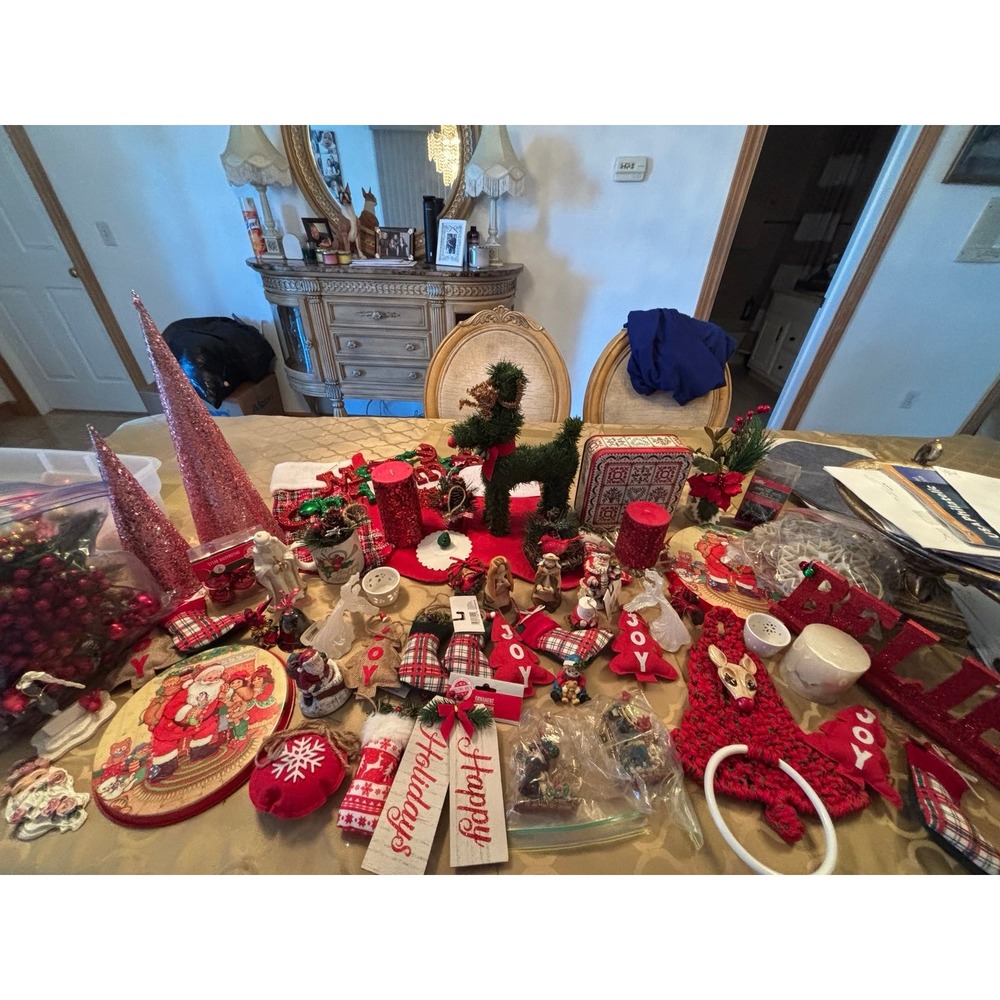 HUGE !!! Christmas Ornaments And Decorations Lot Keepsakes Etc. See Many Photos